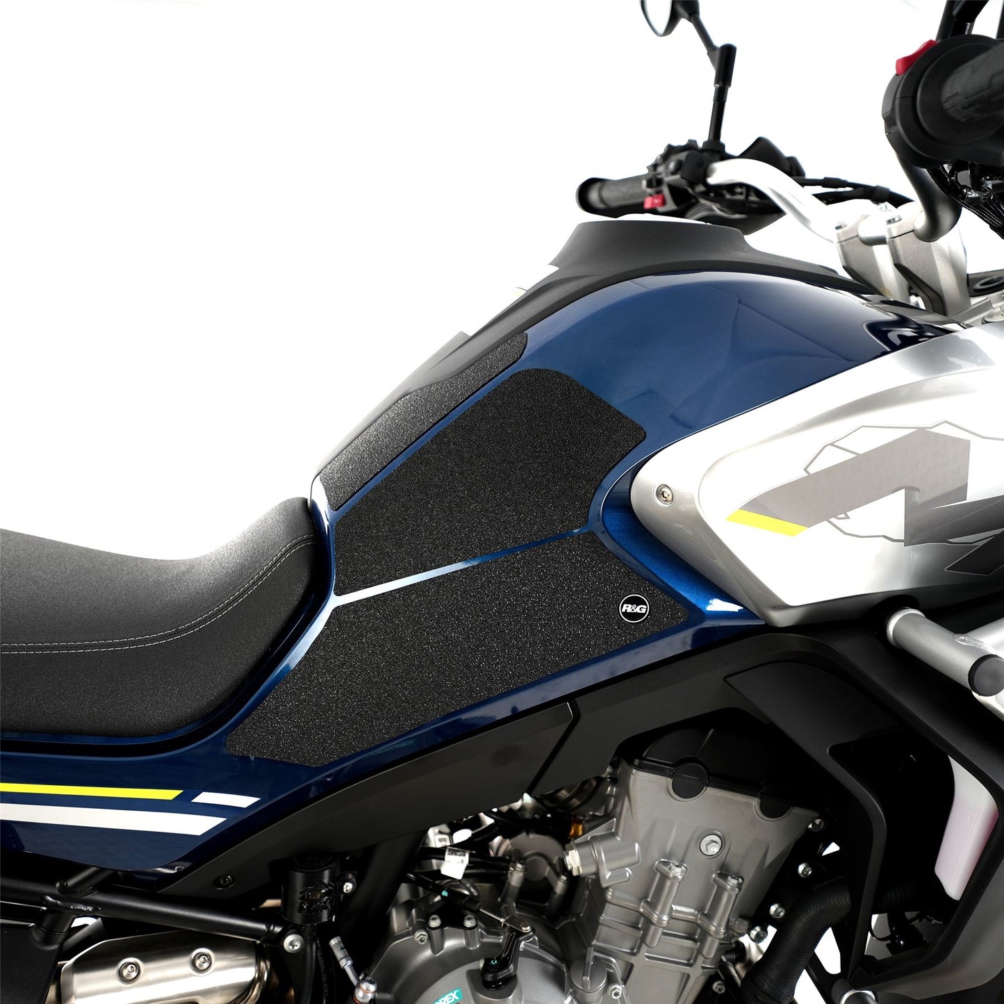 R&G Tank Traction Grips for CF MOTO 800MT Sport / Touring / Explore '22- Colour: Clear