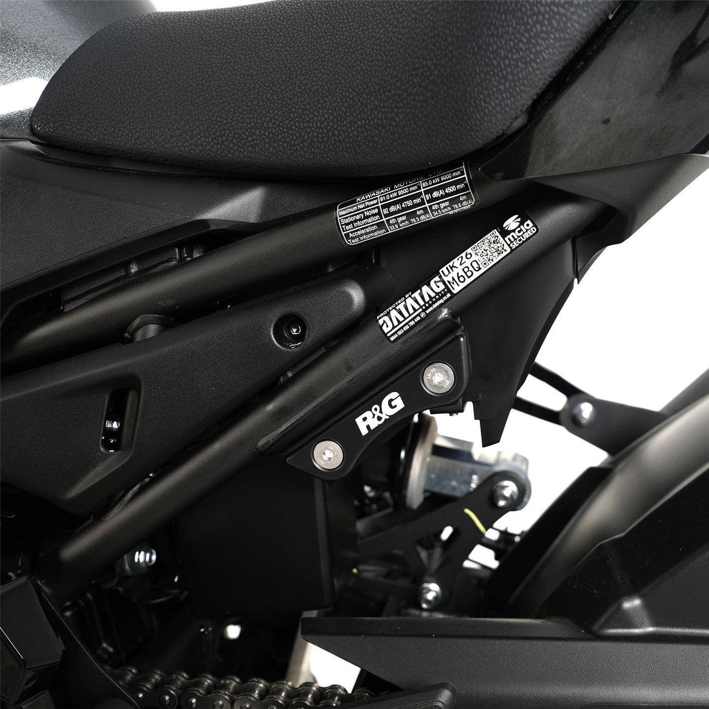 Rear Foot Rest Blanking Plates for Kawasaki Z900 '17- & Z900RS '18- '24 Colour: Silver (SI) Kit Options: Kit (Pair)