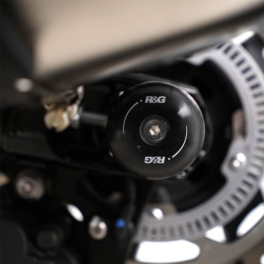 Swingarm Protectors for the Triumph Thruxton 1200 '16-, Thruxton 1200R '16-, Triumph Street Twin '16-, Speed Twin 1200 '19-'21, Scrambler 1200 XC/XE '19-, Speed Twin 900 '22- '24, Bonneville bobber '21- & Scrambler 900 ’23-