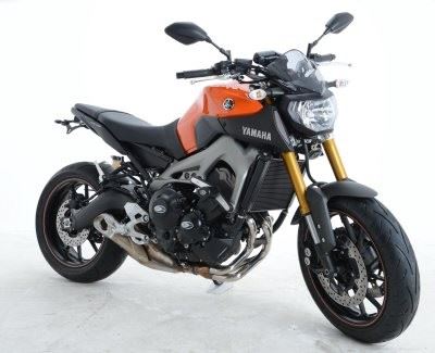 Crash Protectors - Aero Style for Yamaha MT-09 / FZ-09 '13-'20, MT-09 Sport Tracker/Street Rally '15-'16, MT-09 Tracer'15-'20, SP '18-'20 & Tracer 900 GT '18-'20 models Colour: White
