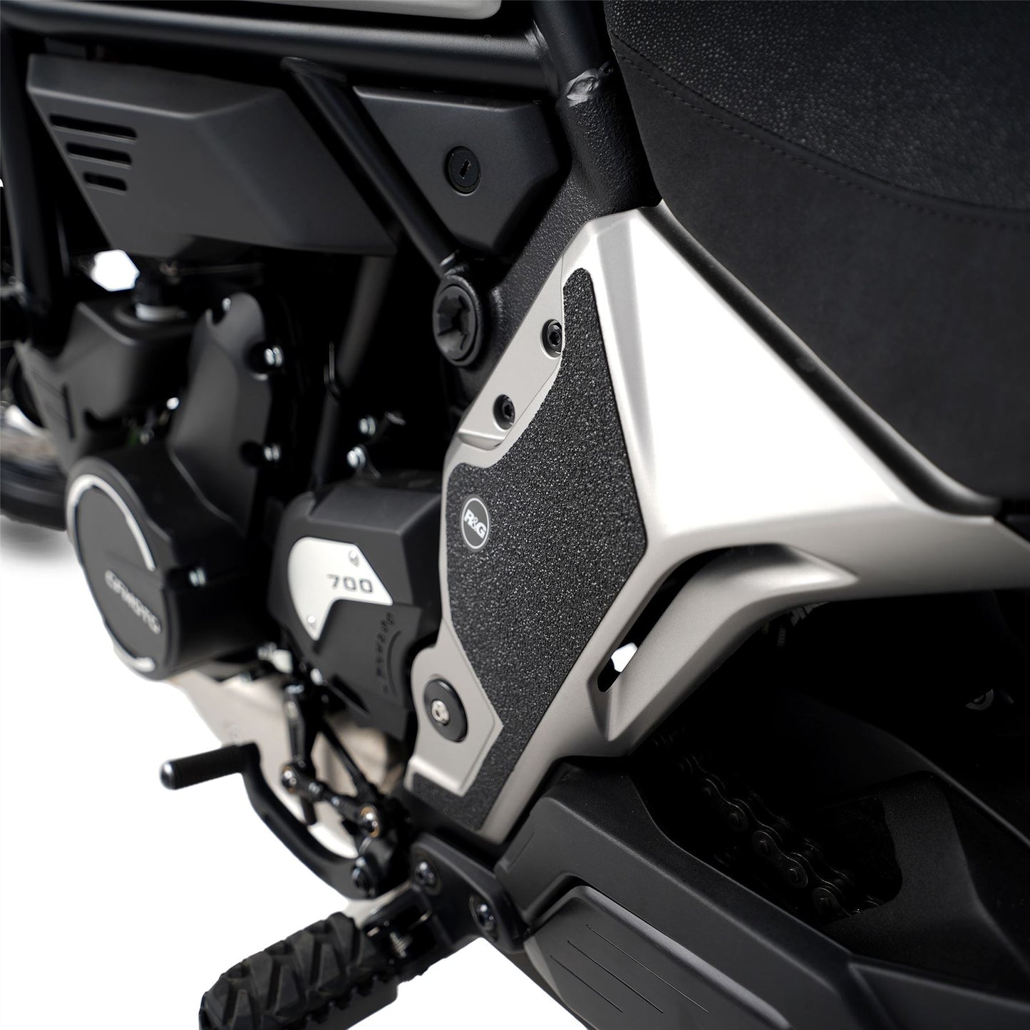 R&G Boot Guard Kit for CFMoto 700CL-X Heritage '21- & Adventure '23-