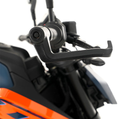 R&G Brake Lever Guard for KTM RC125 '17- / 200/ 390 '17- , Suzuki GSX-R125 '17- , Husqvarna Vitpilen/Svartpilen 401 ’20- '23, Svartpilen 125 '21- & KTM 390 Adventure '20- '24, Duke 125/250/390 2024 Colour: Blue