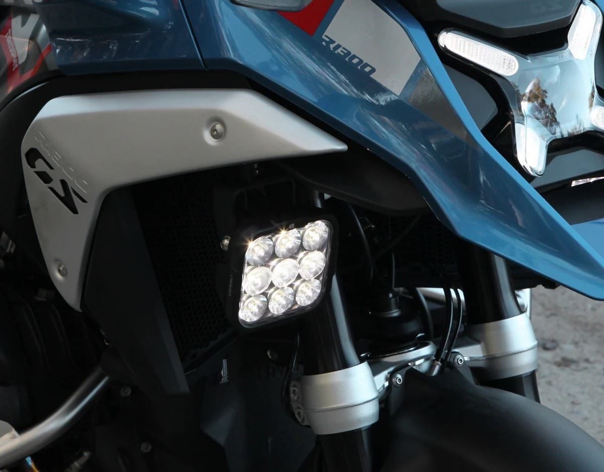 DENALI DL-9 Driving Light w/ DataDim Technology, 9-LED, Elliptical Hybrid Beam Colour: Yellow
